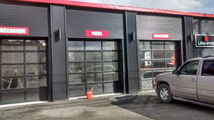 Installation de portes de garage Saint-Anicet