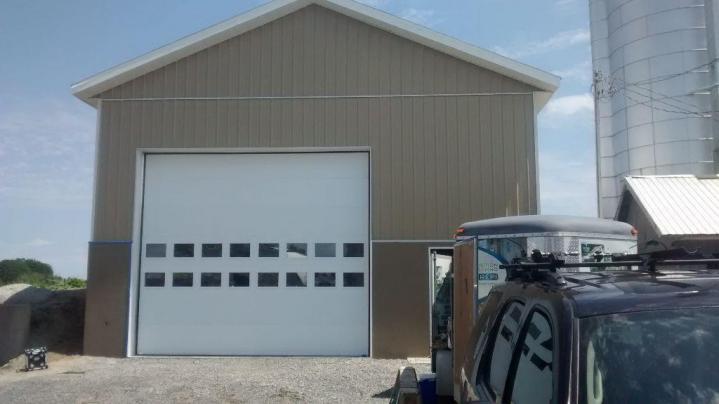 Installation de portes de garage Saint-Anicet