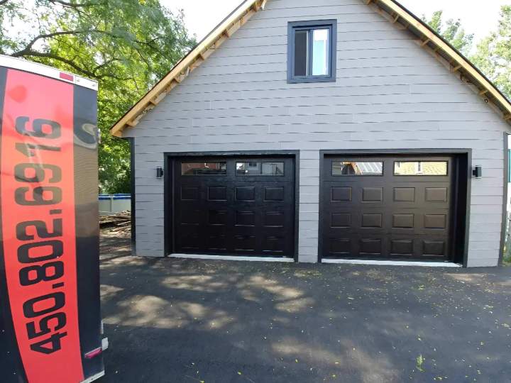 Residential Garage Door Maintenance Sainte-Barbe