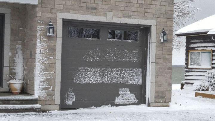 Travaux de réparation de portes de garage Saint-Anicet