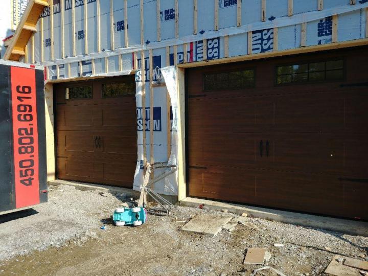 Vente de portes de garage Saint-Anicet